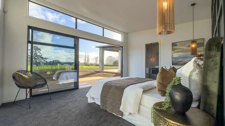 65 Livingstone Road Ngahinapouri_21