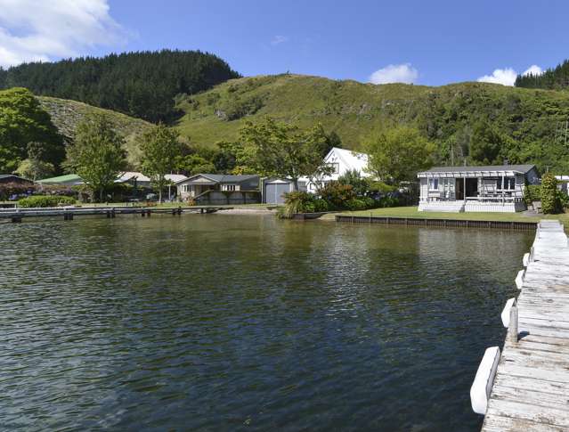 1349C State Highway 30 Lake Rotoiti_1