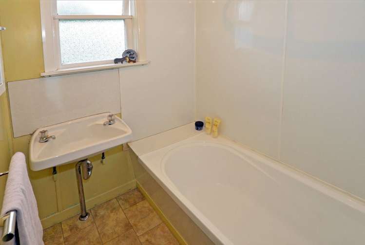 22 Lowe Street Liberton_9