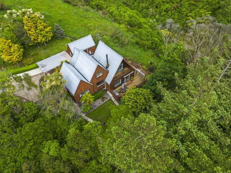 43 Springdale Grove Fitzherbert_39