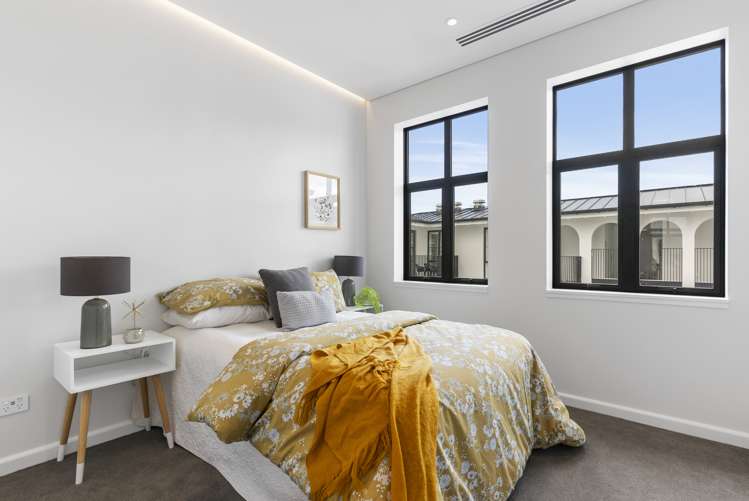 202/2 Tagalad Road Mission Bay_10