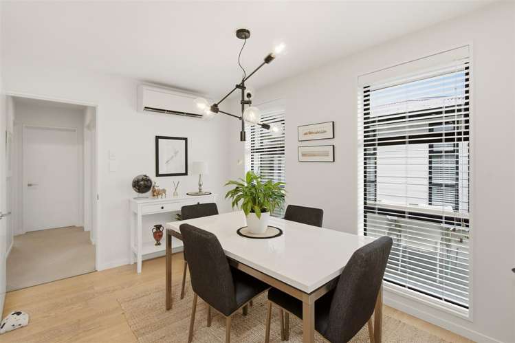 72 Craig Thompson Drive Lincoln_11