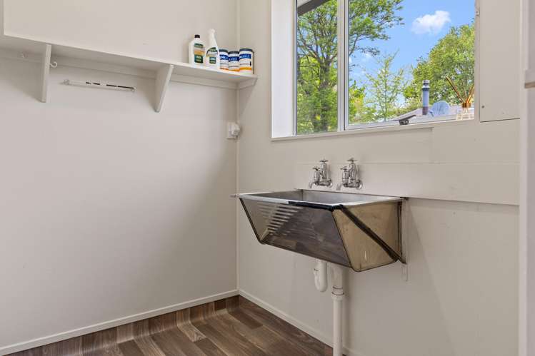 23 Kereru Street Two Mile Bay_21