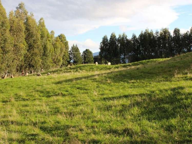 1103 Hillside Manapouri Road Manapouri_16