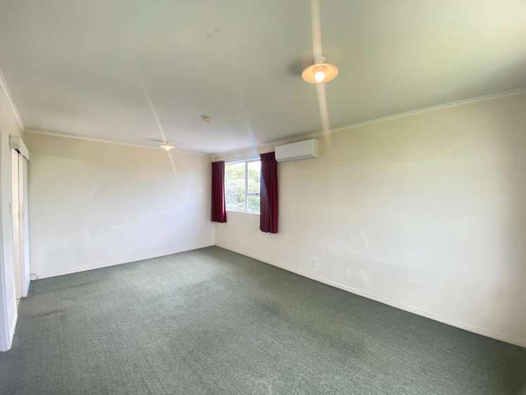 6/22C West Coast Road Glen Eden_2