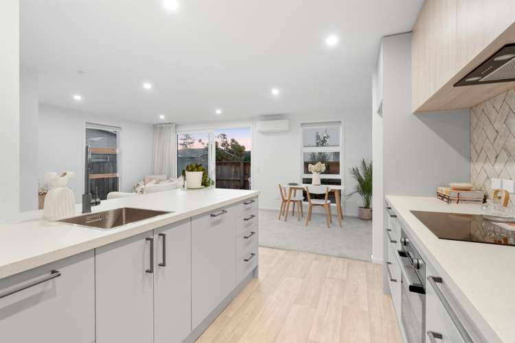 8C Berwick Street Mosgiel_11