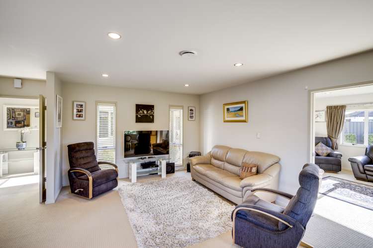 10 Milford Place Poraiti_6