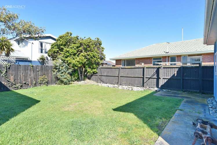 45 Falcon Street New Brighton_19