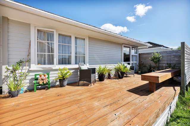 69 Neil Avenue Te Atatu Peninsula_4