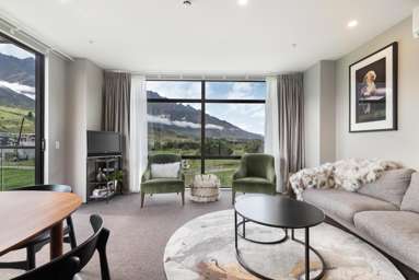 205/34 Red Oaks Drive_4