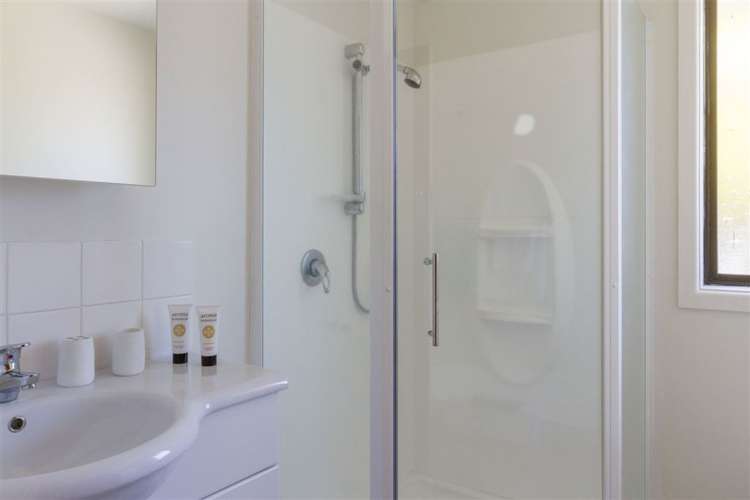 8 Rowley Avenue Hoon Hay_12