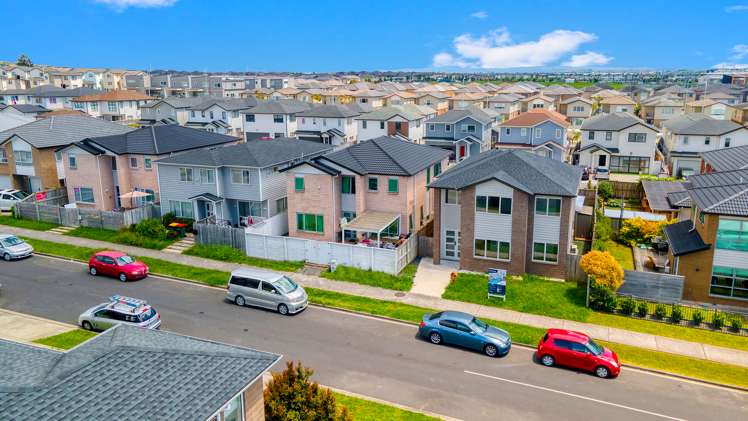 5 Fong Road Flat Bush_7