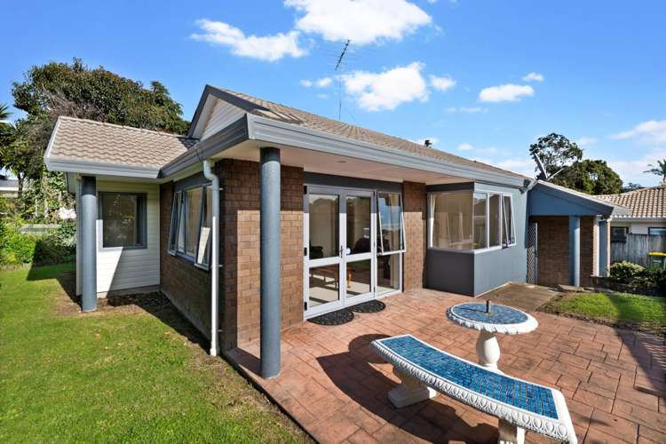 13 Palmgreen Court Stanmore Bay_1