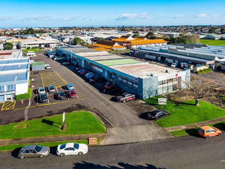 Units E&F/19 Norman Spencer Drive Papatoetoe_2