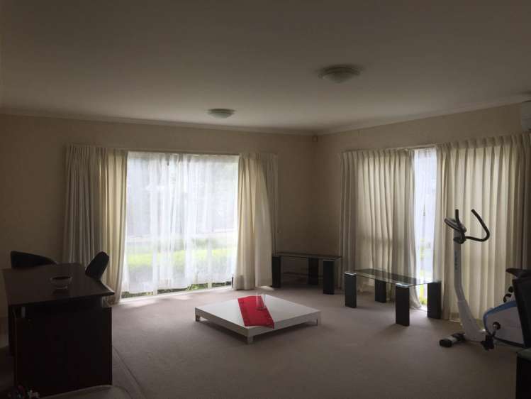 15 Huntaway Lane Te Atatu Peninsula_8