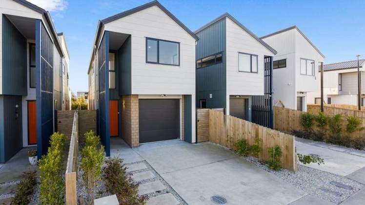 25 John Gray Street 10938_0