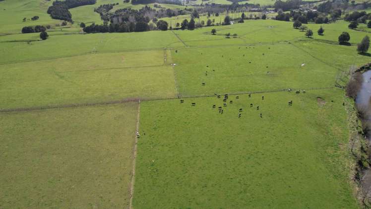 966 Te Ahu Ahu Road Kerikeri Surrounds_21