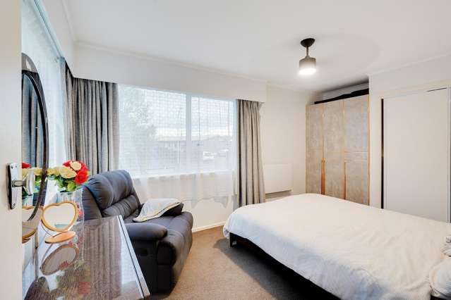 2 Margaret Place Deanwell_1