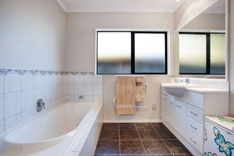 62 Valley Road Pukekohe_29