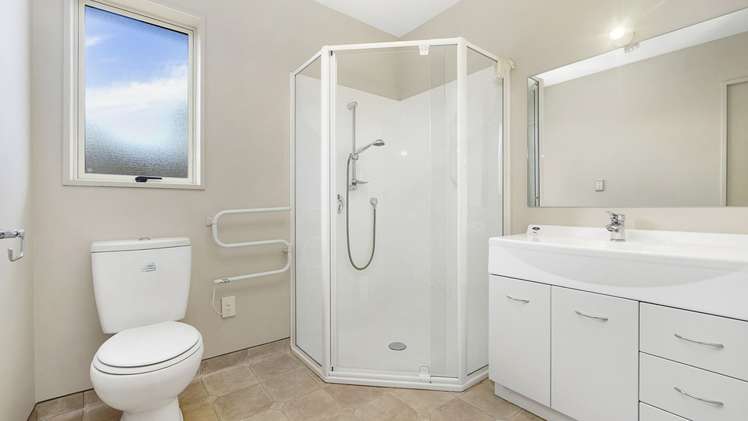 2/26 Meadow Street Papanui_8