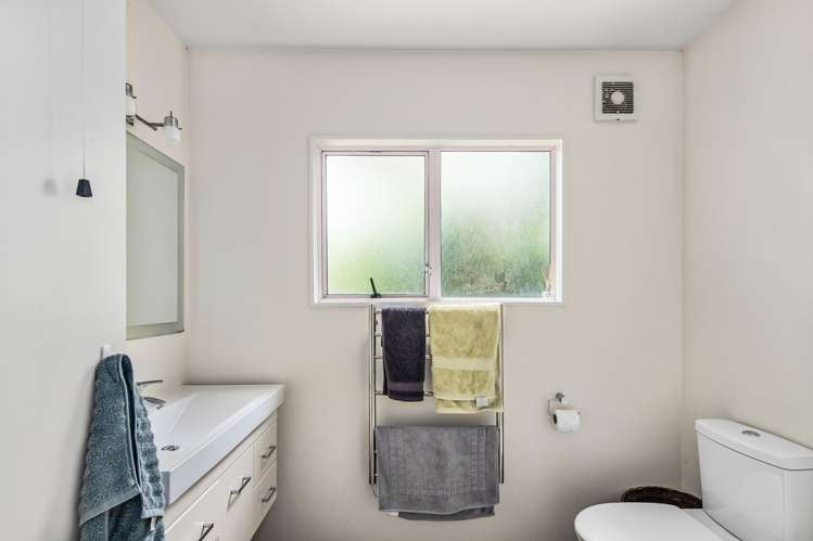 13/20 Thompson Street Mount Cook_13