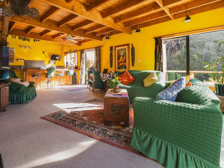 333 Little Akaloa Road Little Akaloa_9