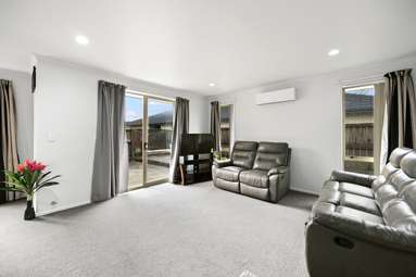221 Old Farm Road_4