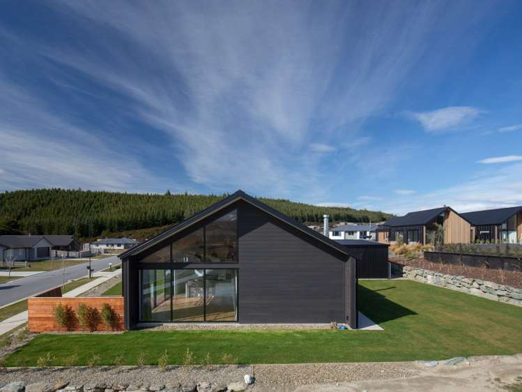 84 Infinity Drive Wanaka_13