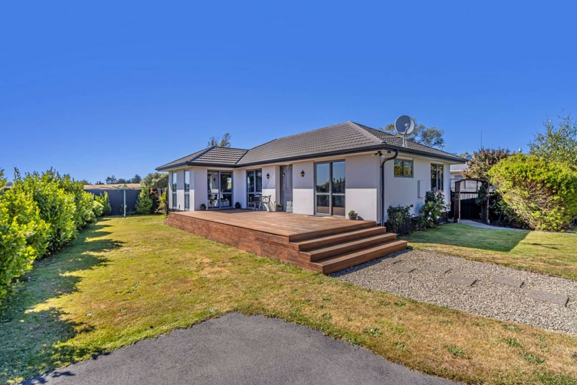 6 Cornet Lane Aranui_0