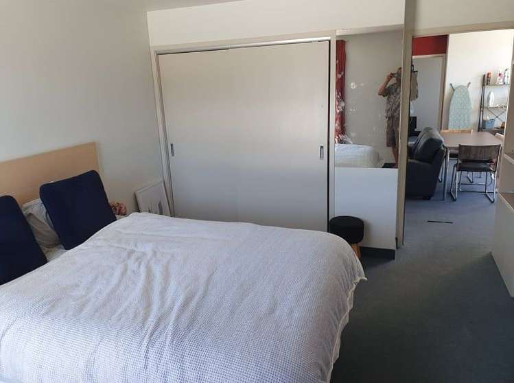 12/27 Hanson Street Mount Cook_9