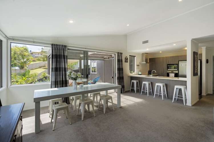 129f Rangatira Road Beach Haven_5