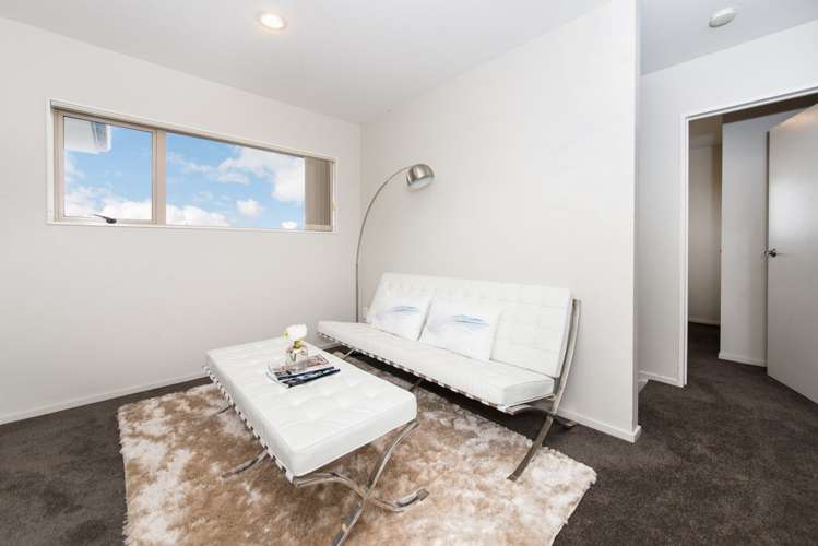 69 Keri Vista Rise Papakura_11