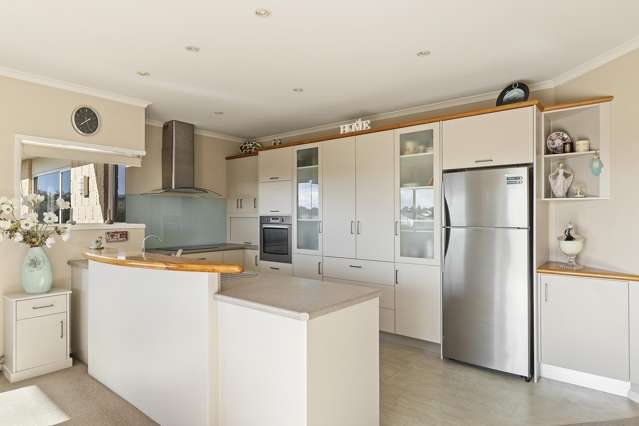 5 Vardon Way Waiwhakaiho_1