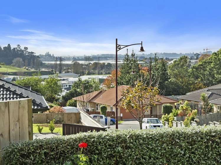 23 Merlot Drive Pyes Pa_16