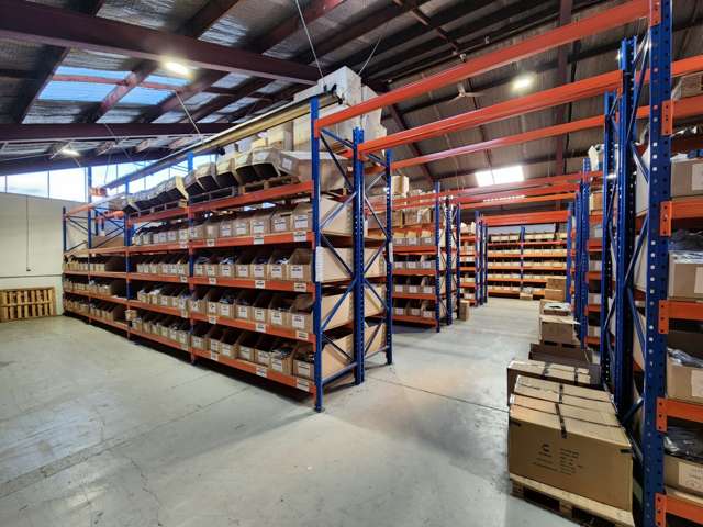 100 Mowbray Street Waltham_4