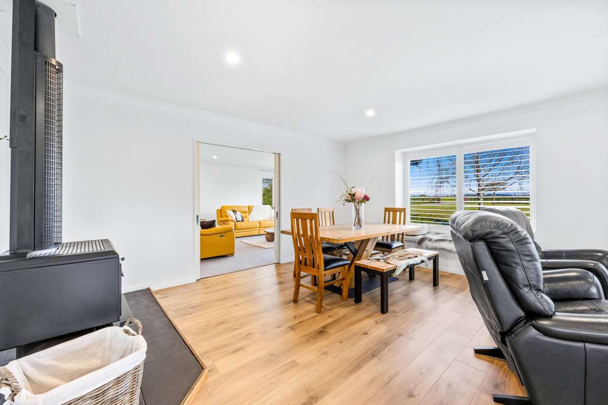1432 Courtenay Road_2