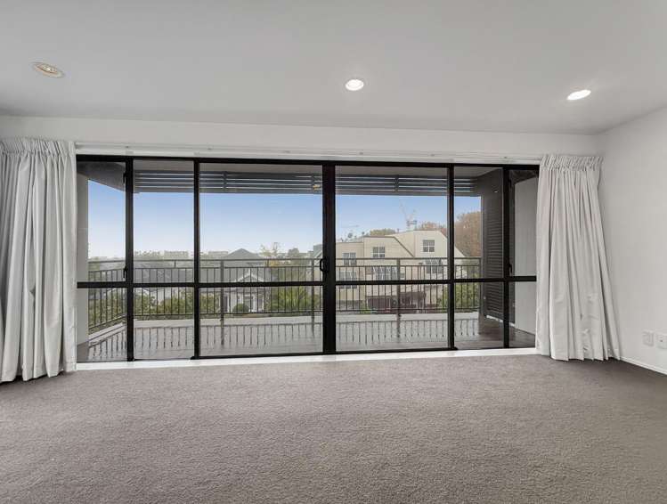 2D/28 Stanwell Parnell_7