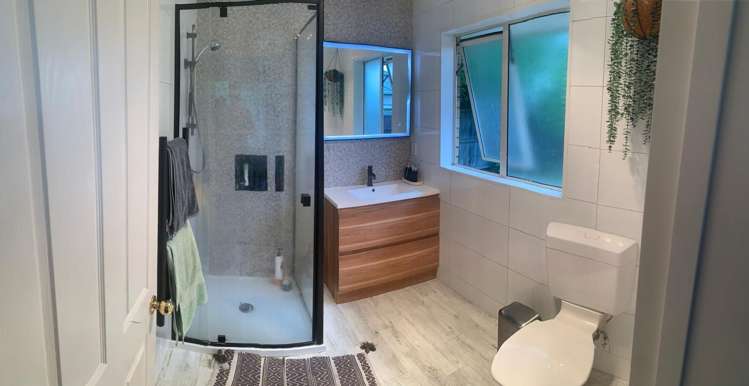 2 Lexington Place Shirley_13