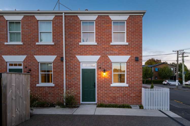 4/30 Hargest Crescent Sydenham_1