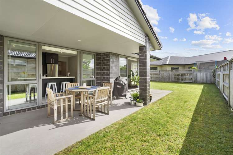 39 Plescher Crescent Leamington_21