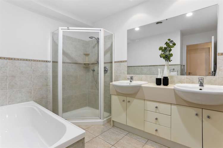 3d/175 Hurstmere Road Takapuna_17