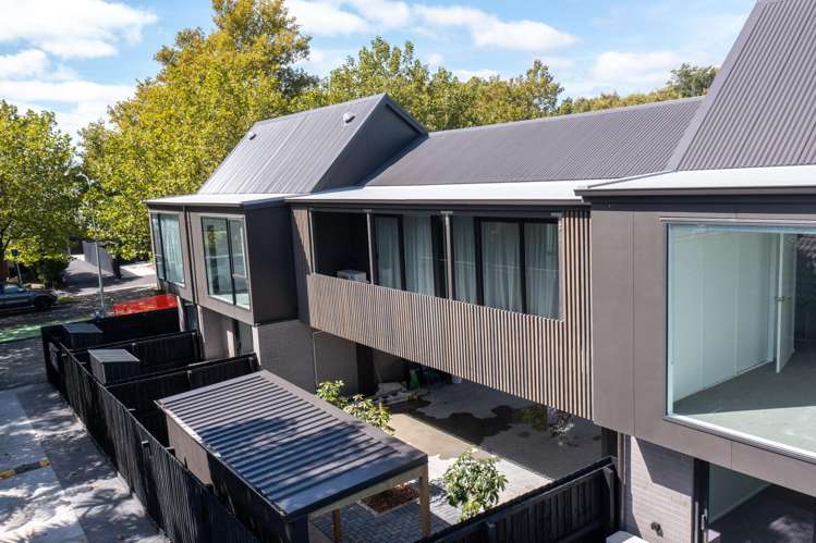 7 Grove Road Addington_16