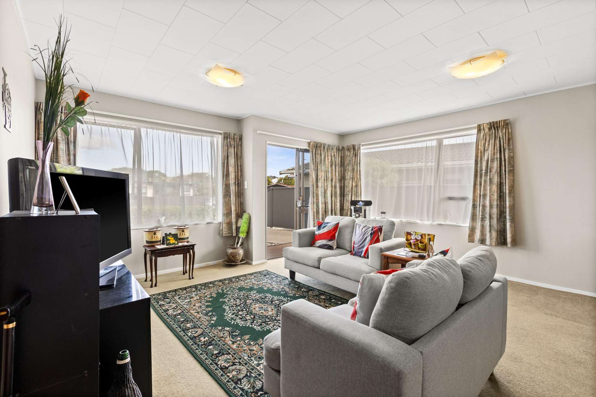 1/5 Somerset Place Taradale_0