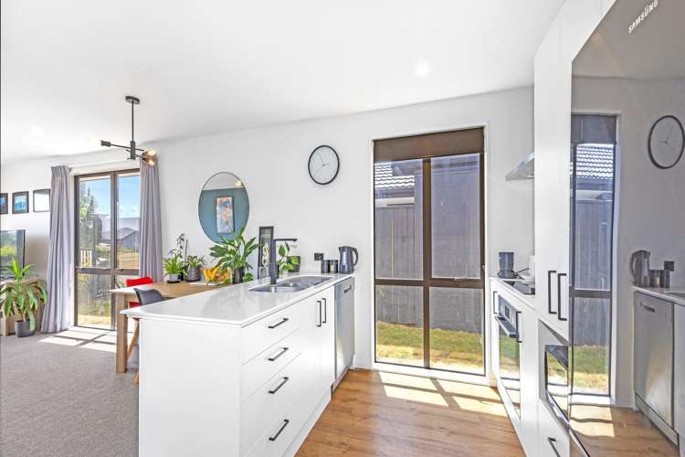 19 Royal Way Rolleston_1