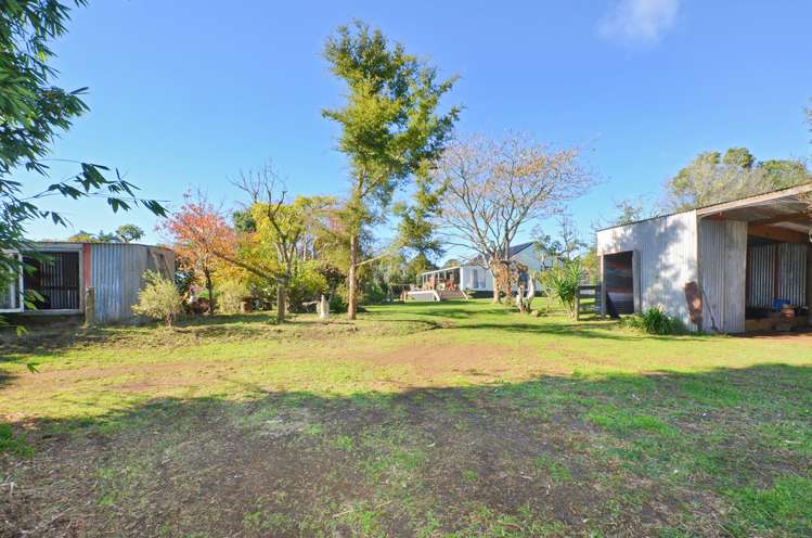 51 Suester Road Poroti_10