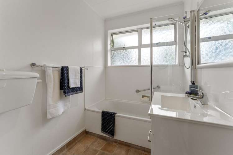 2b David Street Waikanae_7