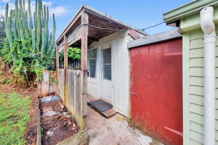 7 Mack Place Red Hill_16