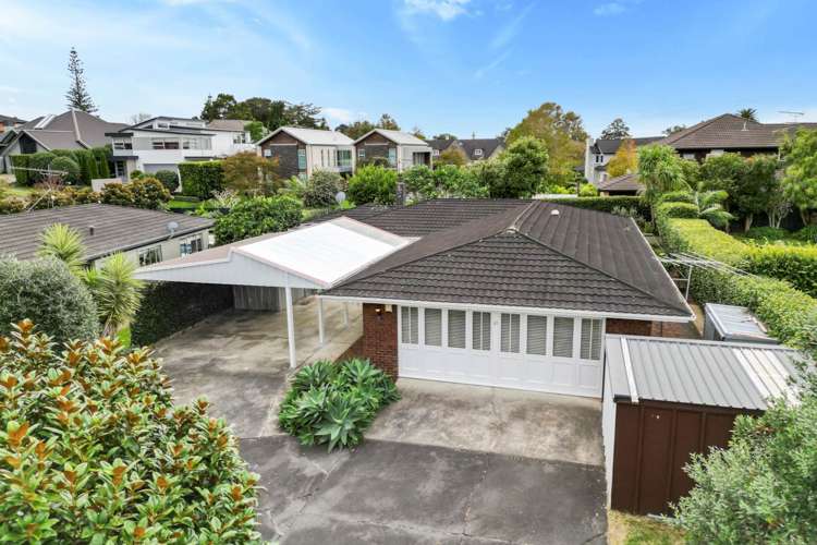 11 Seymour Road Mellons Bay_27