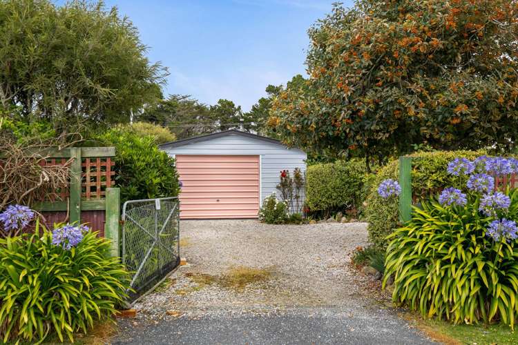 10 Muri Street Aramoana_22