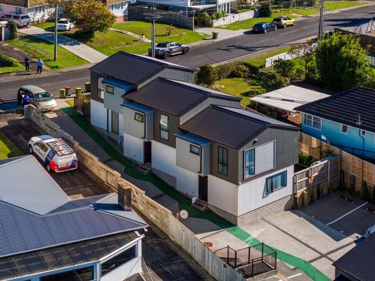 1-7/30 Ranui Avenue Ranui_18